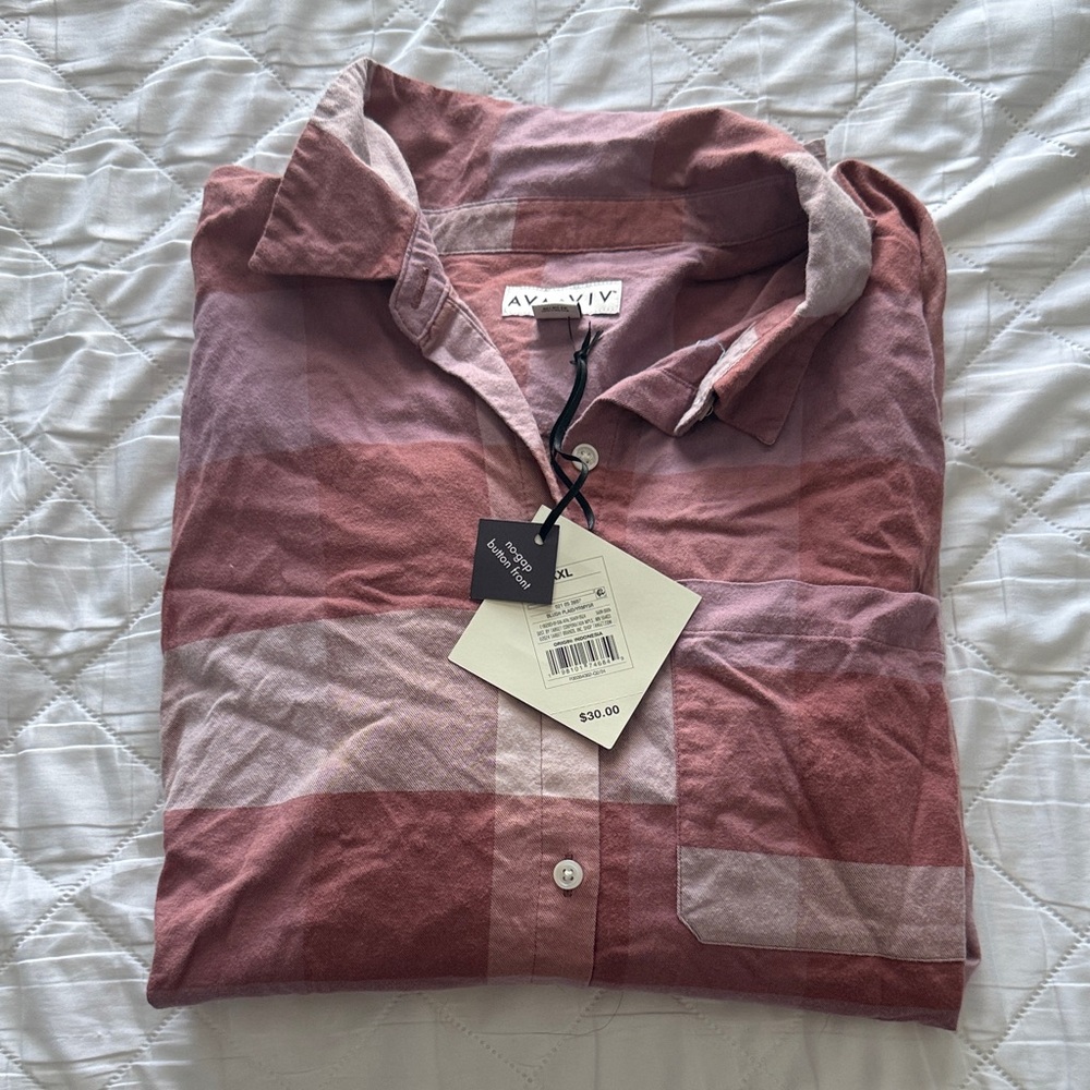 Ava Viv Plaid Button down XXL